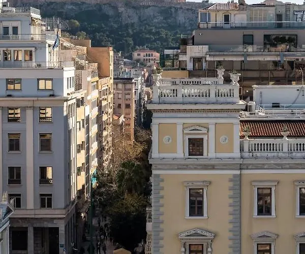 Amazing Apartments @ Aiolou Str.