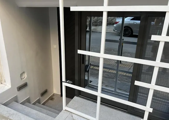 Apartment Falirou